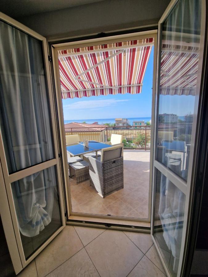 La Terrazza Di Elisa Διαμέρισμα Marina di San Lorenzo Εξωτερικό φωτογραφία